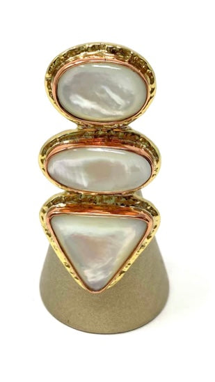Triple Stone Ring - Mother of Pearl
